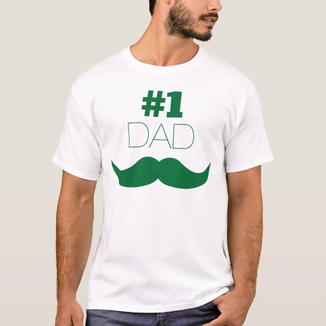 Camiseta Número 1 - bigode verde Pai - Número um (Frente)