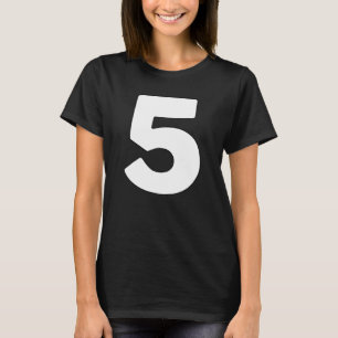 Camiseta Número 5 Cos do Grupo de Cinco Números e Letras Co
