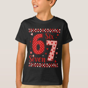 Camiseta Número 67 Cheio De Corações Padrão Fofo 67 Dia Dos