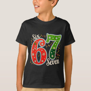 Camiseta Número 67 Divertido Seis Sete 6 7 Meme Luz de Nata