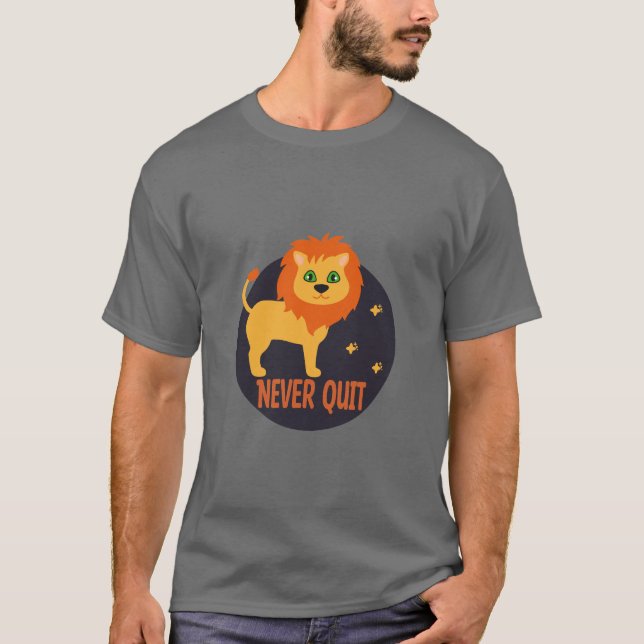 Camiseta Nunca abandonou Kawaii, um leão engraçado e engraç (Frente)