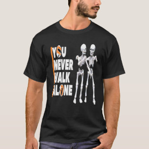 Camiseta Nunca Andas Sozinha Com O Halloween