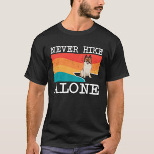 Camiseta Nunca Ande Sozinho Em Um Caminho Gráfico De Ovinos