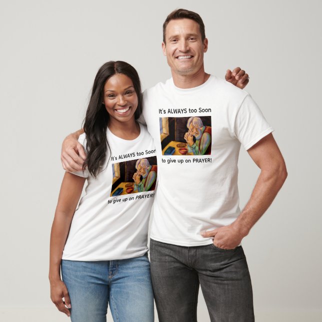 CAMISETA NUNCA DESISTA DA ORAÇÃO (Unissex)