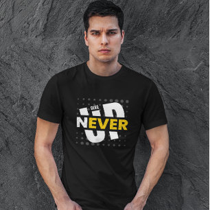Camiseta NUNCA DESISTA, TIPO branco e amarelo T-SHIRT