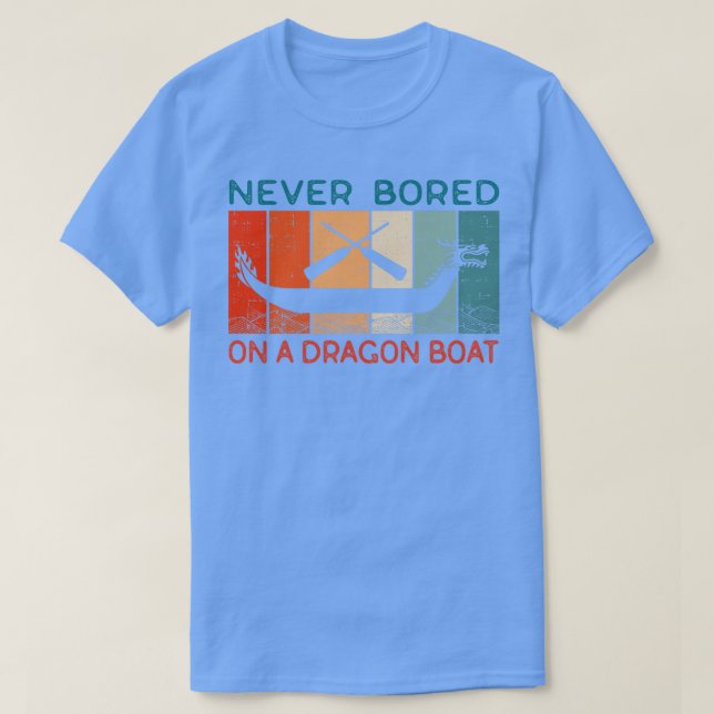 Camiseta Nunca Entediado Numa Corrida Engraçada De Barcos D (Frente do Design)