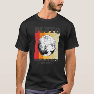 Camiseta Nunca Esqueça Pluto Retro Style Space Science 1930