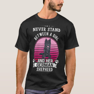Camiseta Nunca Fique Entre A Menina E Seu Xelim Negro