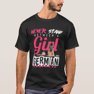 Camiseta Nunca fique entre uma garota e ela