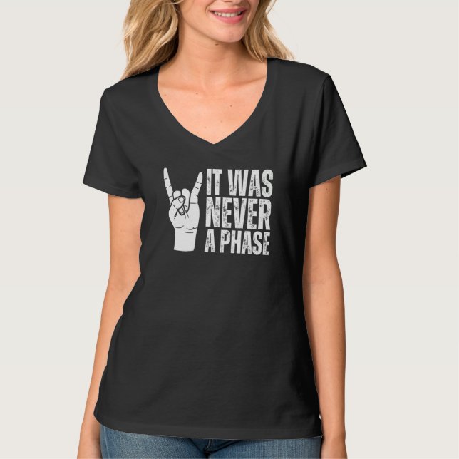Camiseta NUNCA FOI UMA FASE, É Um Estilo de Vida Elder Emo  (Frente)