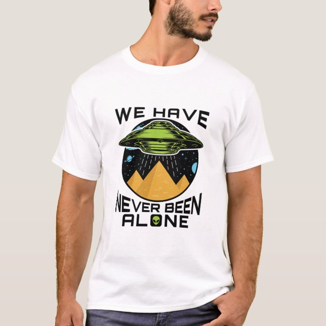 Camiseta Nunca Fomos Sozinhos Aliens Antigos Do Egito (Frente)