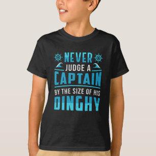 Camiseta Nunca Julgue O Capitão Boat Selejando Barco Engraç