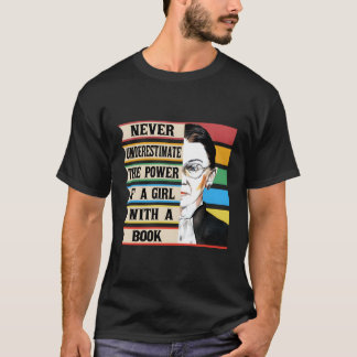Camiseta Nunca Subestimar O Poder De Um Com Um Livro