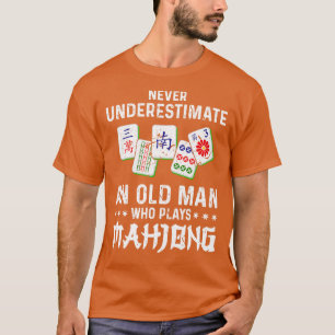Camiseta Nunca Subestimar O Velho Homem Mah Jong