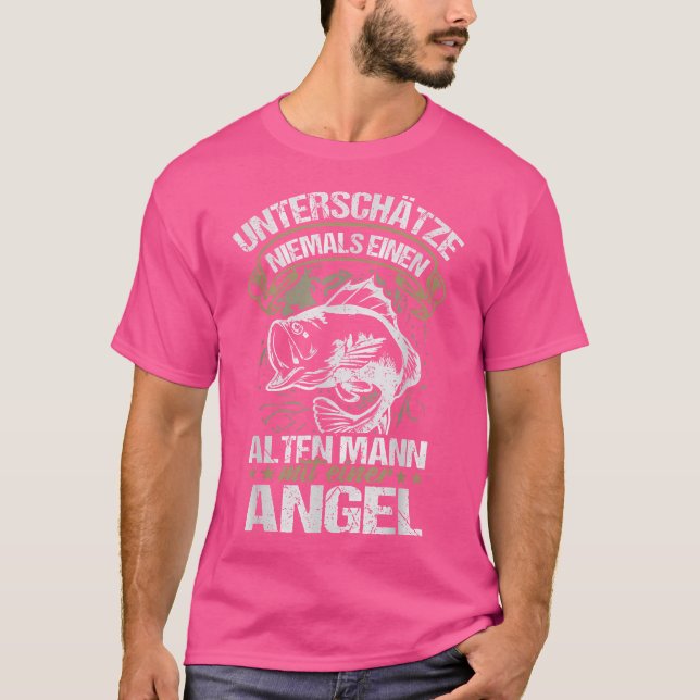 Camiseta Nunca Subestimar Um Velho Com Um Arado De Pesca (Frente)