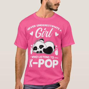 Camiseta Nunca Subestime Menina Que Ouve K-Pop K-Pop M
