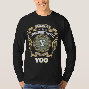 CAMISETA NUNCA SUBESTIME O PODER DE UM YOO