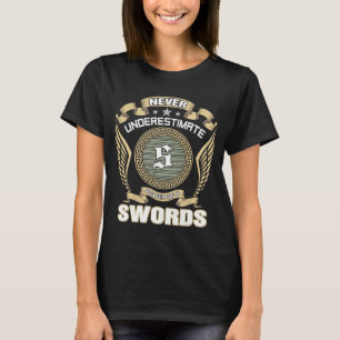 CAMISETA NUNCA_SUBESTIME_O_PODER_DE_UMA_SWORDS