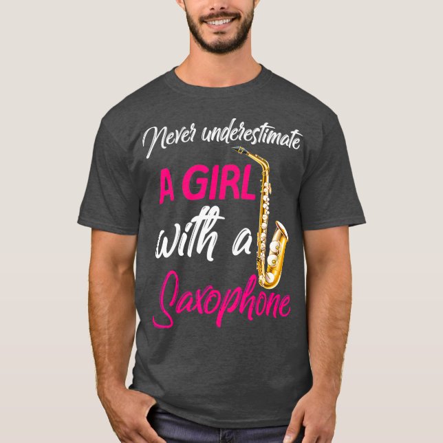 Camiseta Nunca Subestime Um Músico Saxofone Menino (Frente)