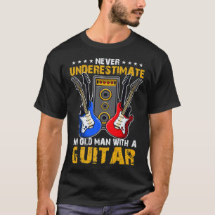 Camiseta Nunca subestime um velho com uma guitarra Engraçad