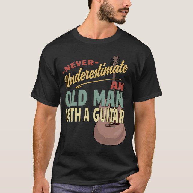 Camiseta Nunca subestime um Velho com Violão (Frente)