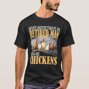 Camiseta Nunca Subestime um Velho Fazendeiro de Frangos na