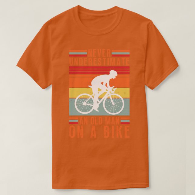Camiseta Nunca subestime um velho numa bicicleta 16 (Frente do Design)