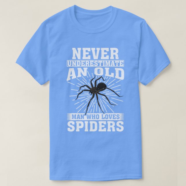 Camiseta Nunca Subestime Um Velho Que Ama Aranhas (Frente do Design)
