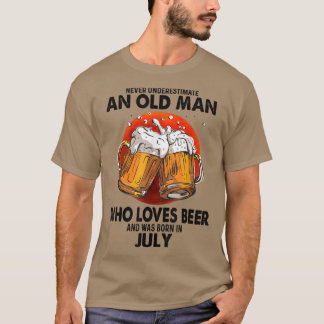 Camiseta Nunca Subestime Um Velho Que Ama Nascer De Cerveja