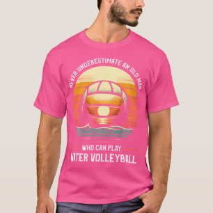 Camiseta Nunca Subestime Um Velho Que Possa Jogar Água