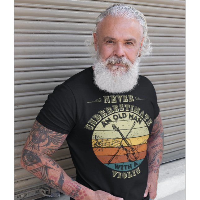 Camiseta Nunca subestime um Velho - Violino (Criador carregado)
