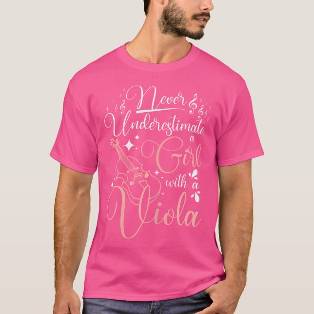 Camiseta Nunca Subestime Uma Garota Com Uma Viola (Frente)