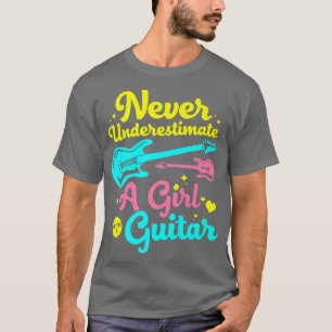 Camiseta Nunca Subestime Uma Rapariga Com Uma Pela De Violã