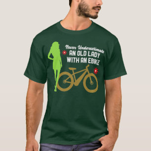 Camiseta Nunca subestime uma senhora velha com uma eBike