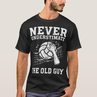 Camiseta Nunca Subestime Volei de Cara Velha Engraçado