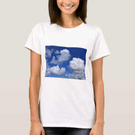 Camiseta nuvens