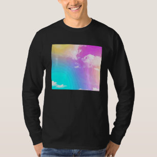 Camiseta Nuvens Arco-Íris