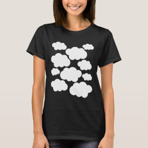 Camiseta Nuvens Brancas de Figuras de Halloween
