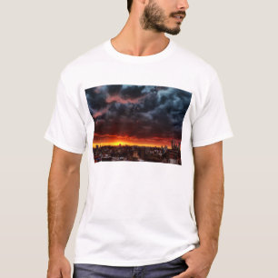 Camiseta Nuvens, por do sol e vermelho