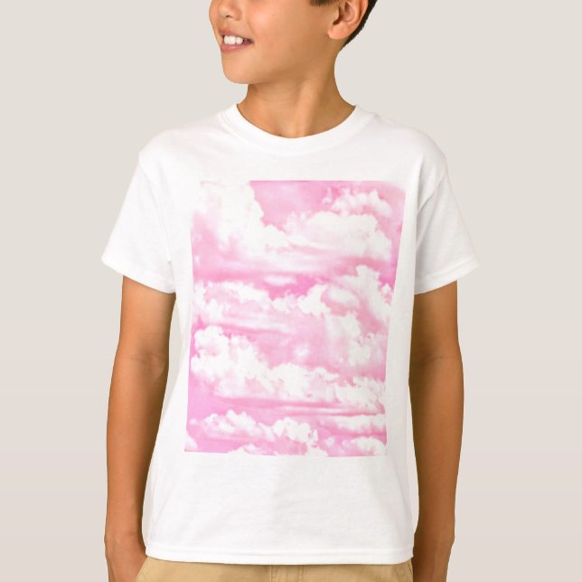 Camiseta Nuvens Rosa Rosa Festivas (Frente)