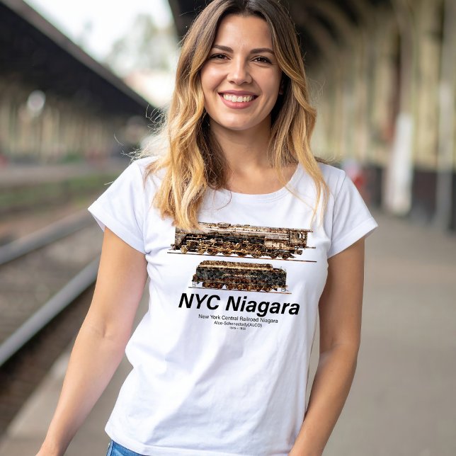 Camiseta NYC Niagara – American Train Steam Locomotive (NYC Niagara – American Train Steam Locomotive. Womens Basic T-Shirt)
