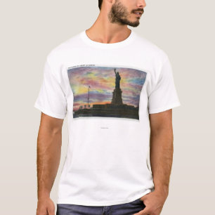 Camiseta NYC, opinião nova de YorkSunrise da estátua da