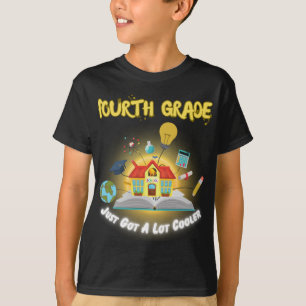 Camiseta O 4º ano acaba de ficar muito melhor.