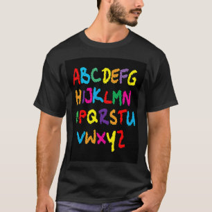 Camiseta O Alfabeto Colorido na Tipografia Escrita à Mão