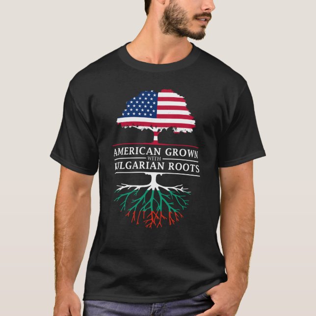 Camiseta O americano crescido com búlgaro enraíza   (Frente)