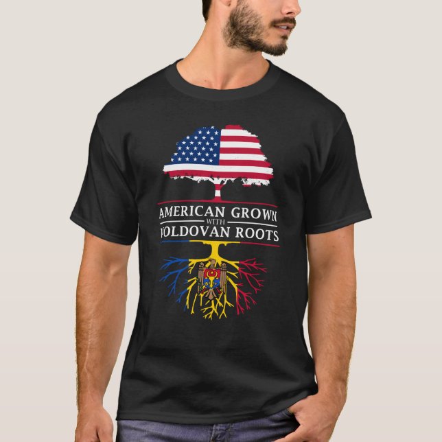 Camiseta O americano crescido com Moldovan enraíza   (Frente)