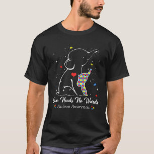 Camiseta O Amor de Elefante Não Precisa de Palavras Mês de