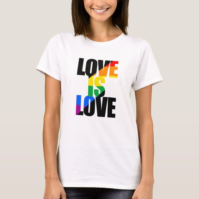 CAMISETA O AMOR É AMOR (Frente)