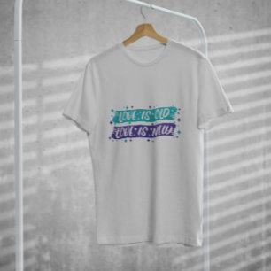 Camiseta O Amor É Novo