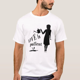 Camiseta O amor é paciente